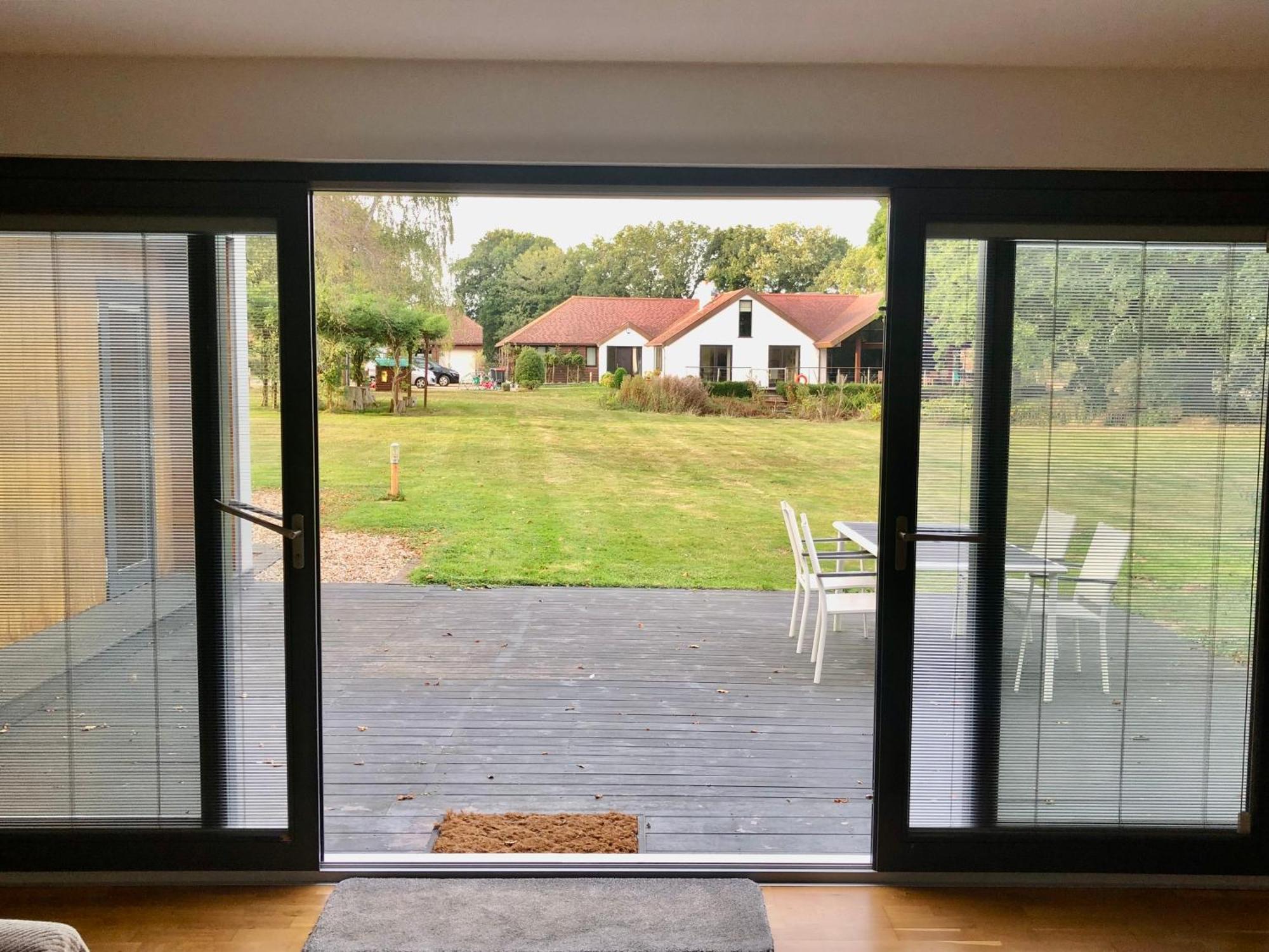 Апартаменты Independent Rural Detached Annexe With Free Private Parking Кэнтербари Экстерьер фото